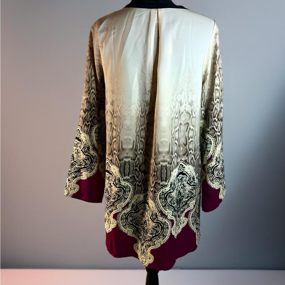 West 36th Long Sleeve Tunic Snake Print - Picture 2 of 4